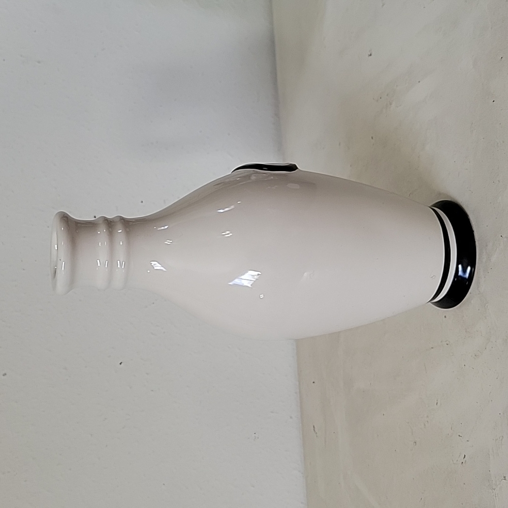 vintage home cream ceramic jar with oil label and handle decor piece - Picture 4 of 6